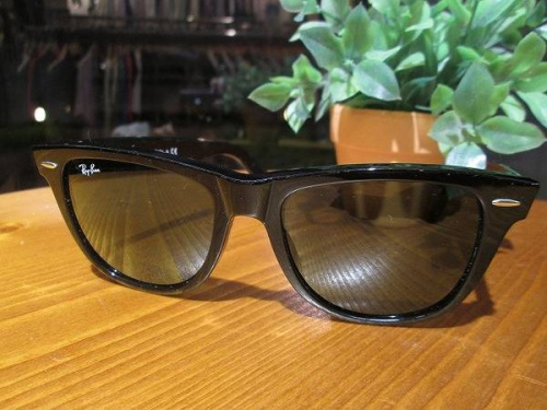 RAY-BANのレイバン