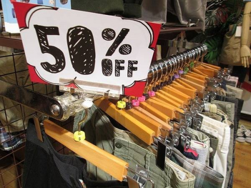 クリアランスのブランド