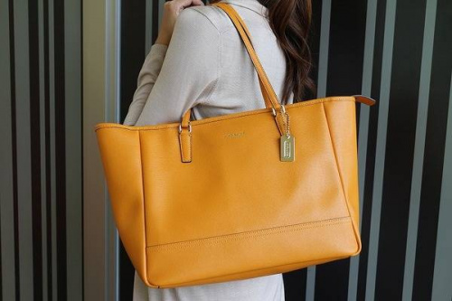 コーチのブランド