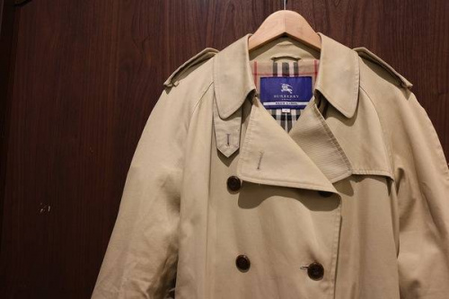 買取りのトレンチコート