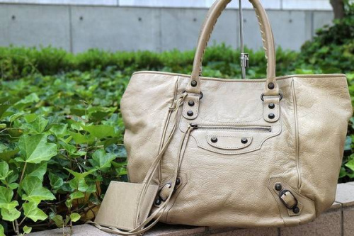 買取のバレンシアガ