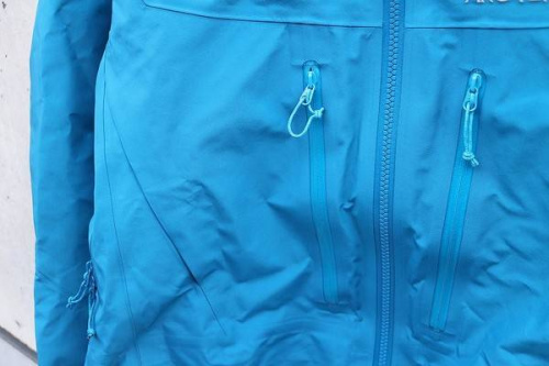 アークテリクスのARC'TERYX