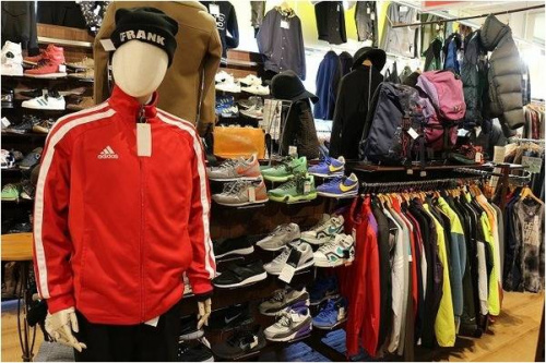 アウトドアのスポーツ