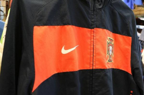 ﾄﾗｯｸｼﾞｬｹｯﾄのスポーツ