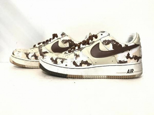 スニーカーのNIKE