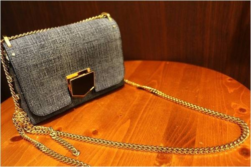 買取のジミーチュウ