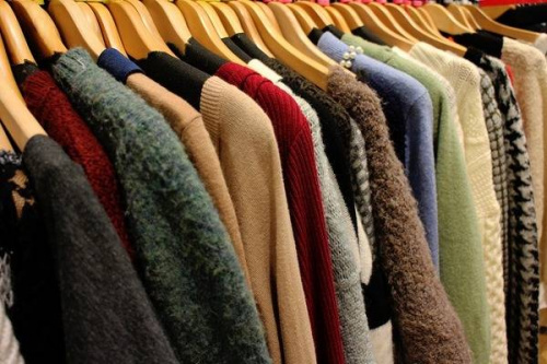 セールの冬物