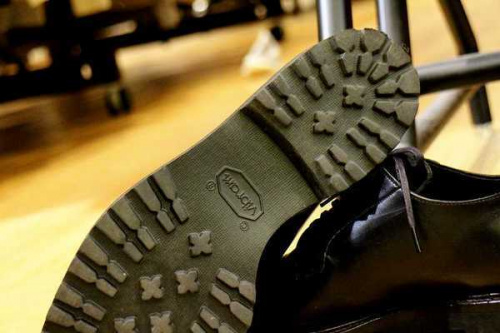 ビジネスシューズのWH