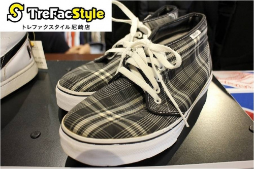 VANSのスニーカー