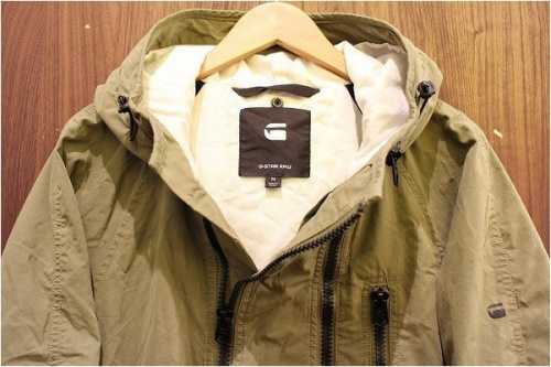 ジースターロゥのデニム