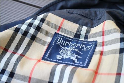 古着屋のバーバリー