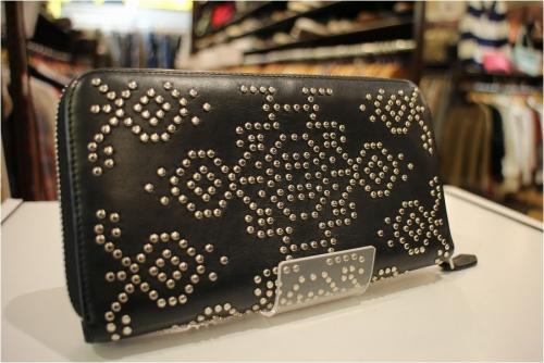 ジバンシーの財布