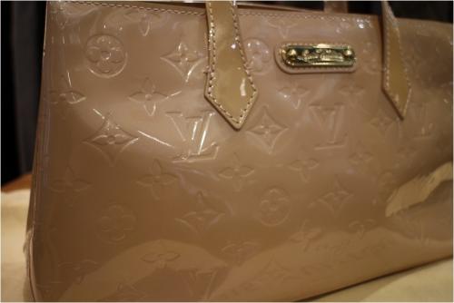 LOUIS VUITTON 　のルイ ヴィトン　