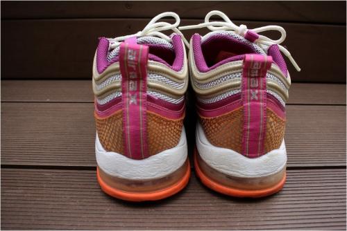 ナイキのスニーカー