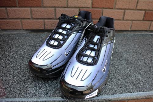 スニーカーのメンズ