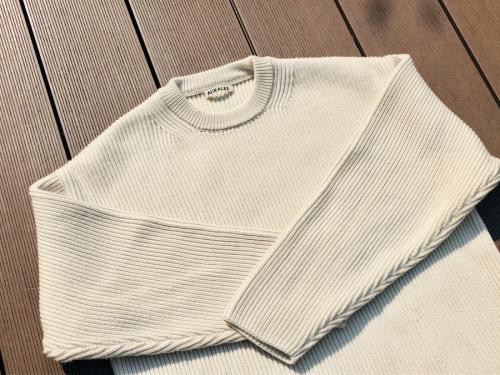 AURALEEのオーラリー