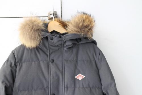 ダウンコートのレディース