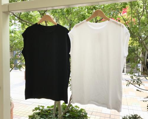 DEUXIEMECLASSE のドゥージーエムクラス