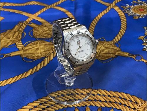 タグホイヤーのプロフェッショナル200