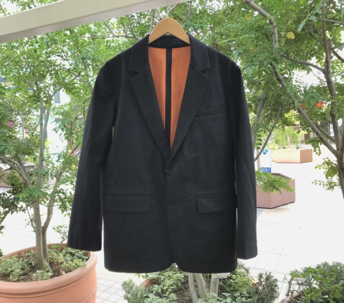 インポートブランドのテーラードジャケット