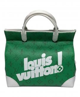 「ラグジュアリーブランドのLOUIS VUITTON 」