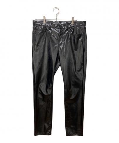 「ラグジュアリーブランドのSaint Laurent Paris 」