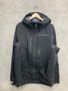 「インポートブランドのMONCLER ×  Ron Herman 」