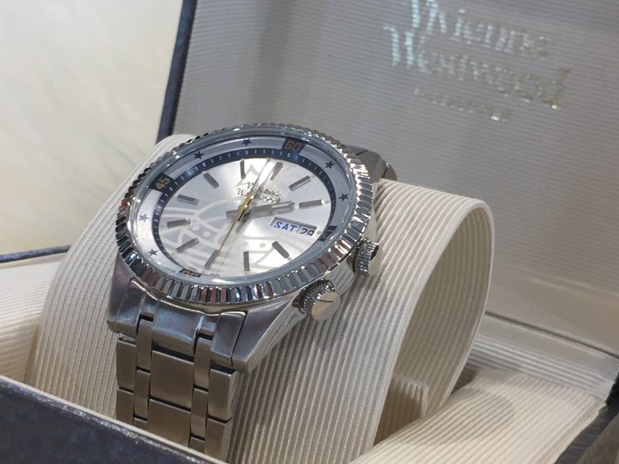 「Vivienne Westwoodの腕時計 」