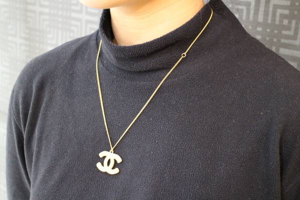 ◇CHANEL◇アクセサリーでいつものコーデを上品に…[2016.03.18発行