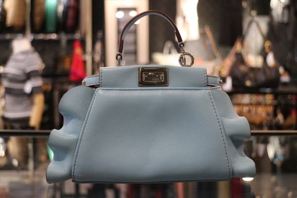 FENDI/フェンディ・・・mini PEEKABOO(ミニピーカブー)が買取入荷