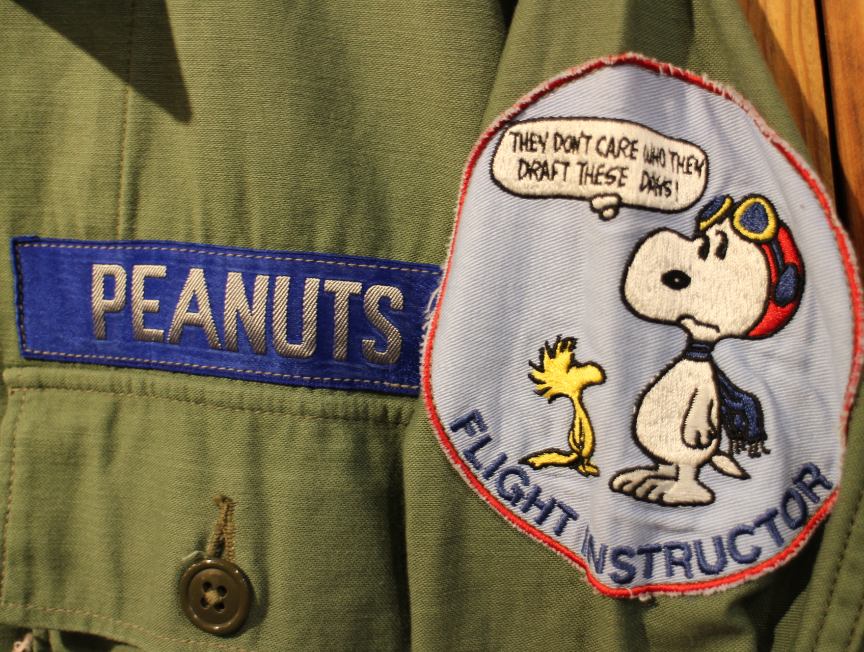 ル 年末のプロモーション THE REAL MACCOY'S/ザ・リアルマッコイ×PEANUTS》ミリタリー ジャケット・アウター