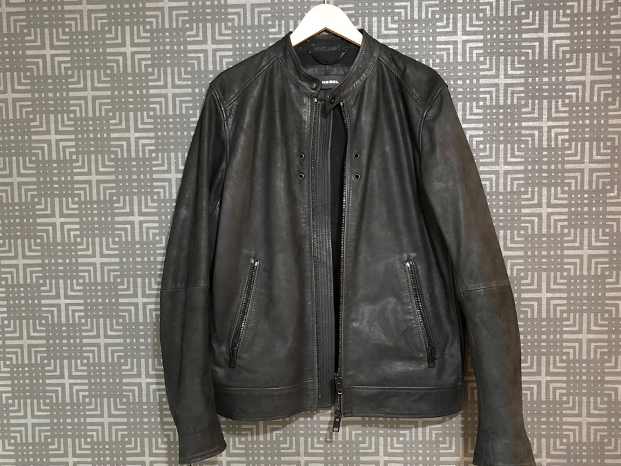diesel 美品　レザー シングルライダースジャケット これからの春、大活躍間違いなし『DIESEL/ディーゼル』のカウレザー