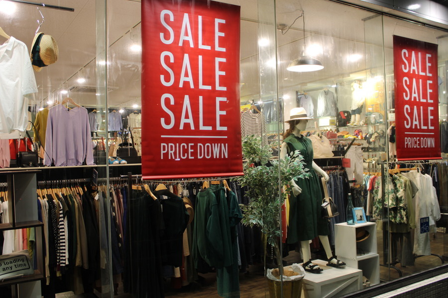 サマーセール開催中 今の時期からでも欲しい夏物アイテムがお買い得