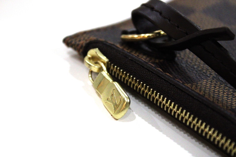 LOUIS VUITTON / ルイヴィトンよりネヴァーフルの付属ポーチ入荷しま 
