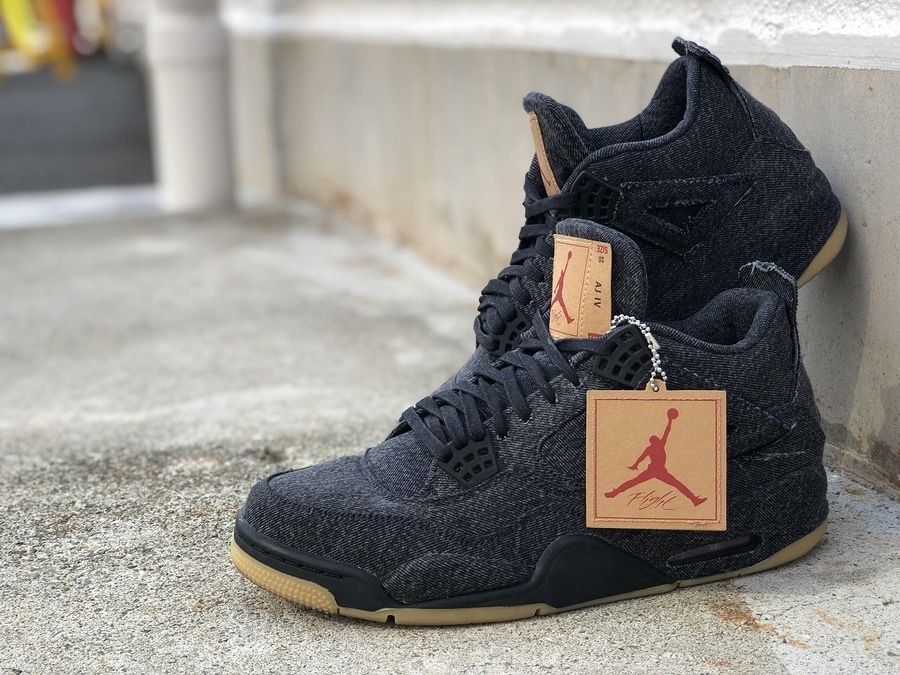 新品　Nike air jordan4 Retro Levis 27.5 箱なし