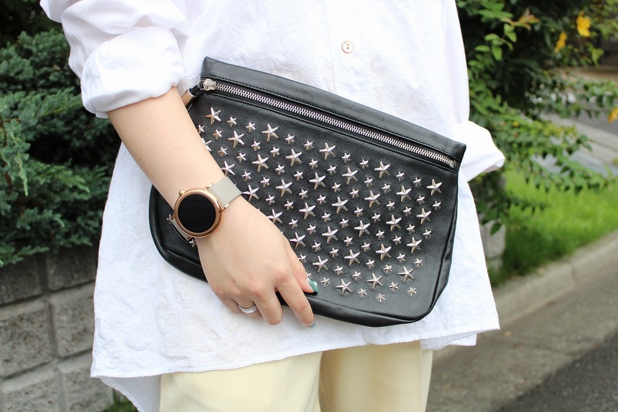ジミーチュウ JIMMY CHOO レザー スタースタッズ クラッチバッグ