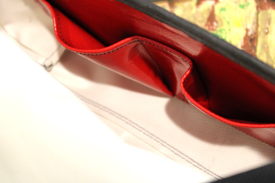 FREITAG ショルダーバッグ 赤×白