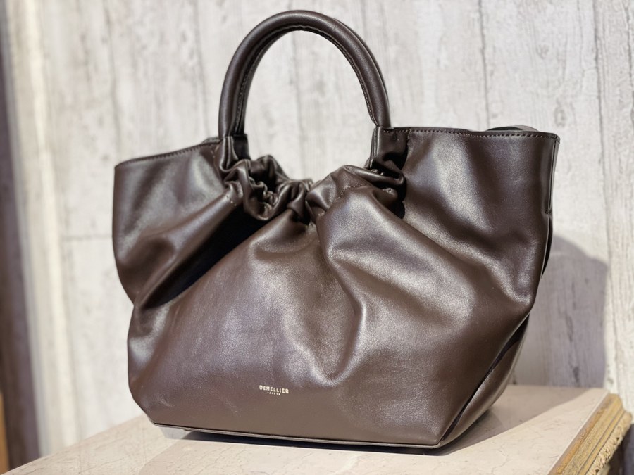 DEMELLIER / デメリエー】レザーハンドバッグが買取入荷。[2021.02.23発行]