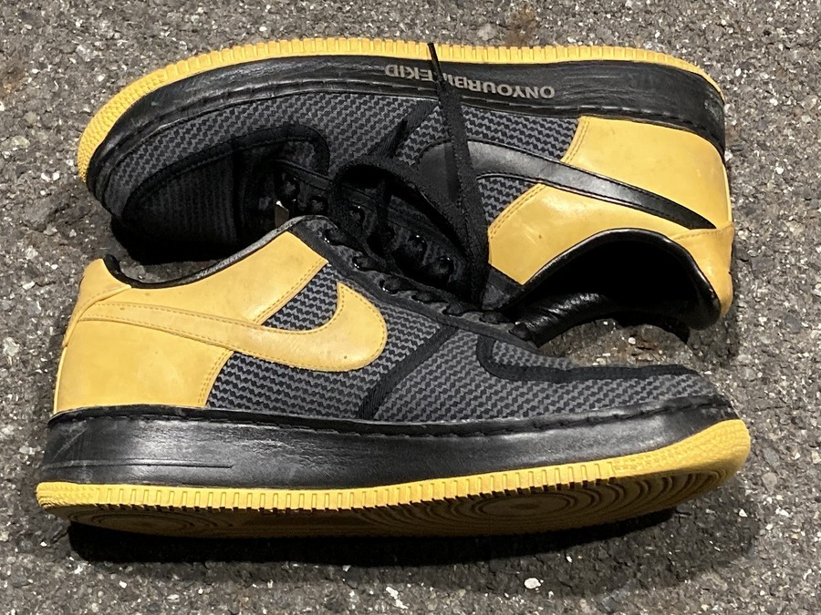 UNDEFEATED × Nike Air Force 1 Livestrong着用はでお願いいたします