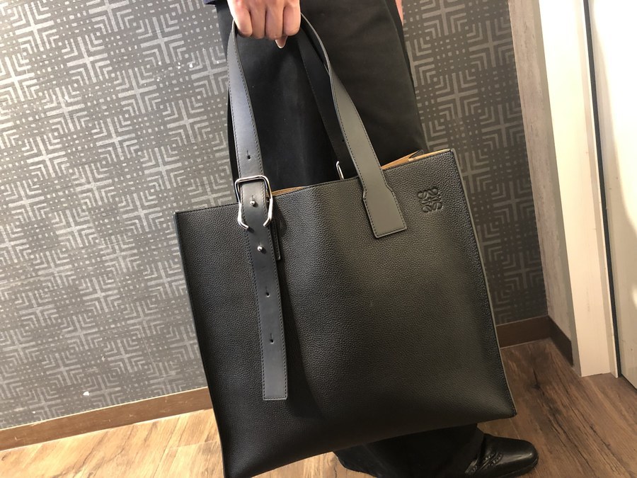 ロエベ  バックルトート　LOEWE