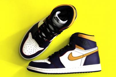 「スニーカーのNIKE AIR JORDAN 」