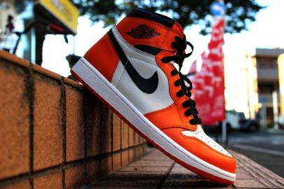 「スニーカーのNIKE AIR JORDAN 」