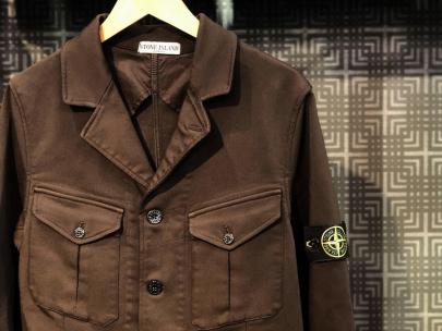 「インポートブランドのSTONE ISLAND 」