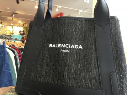 「インポートブランドのBALENCIAGA 」