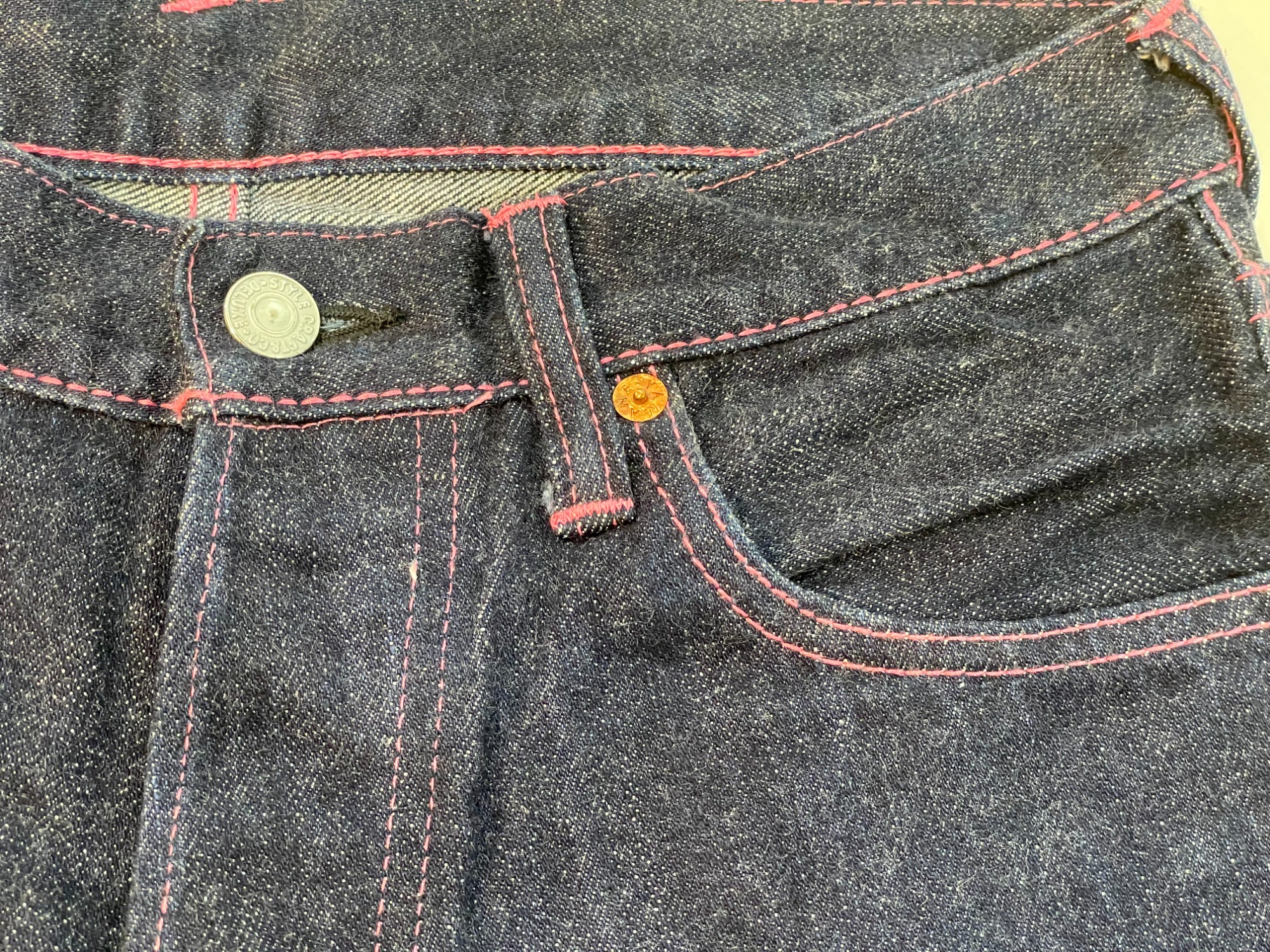 EVISU/エビス】よりNO2カモメペイントデニムパンツが買取入荷[2022.09