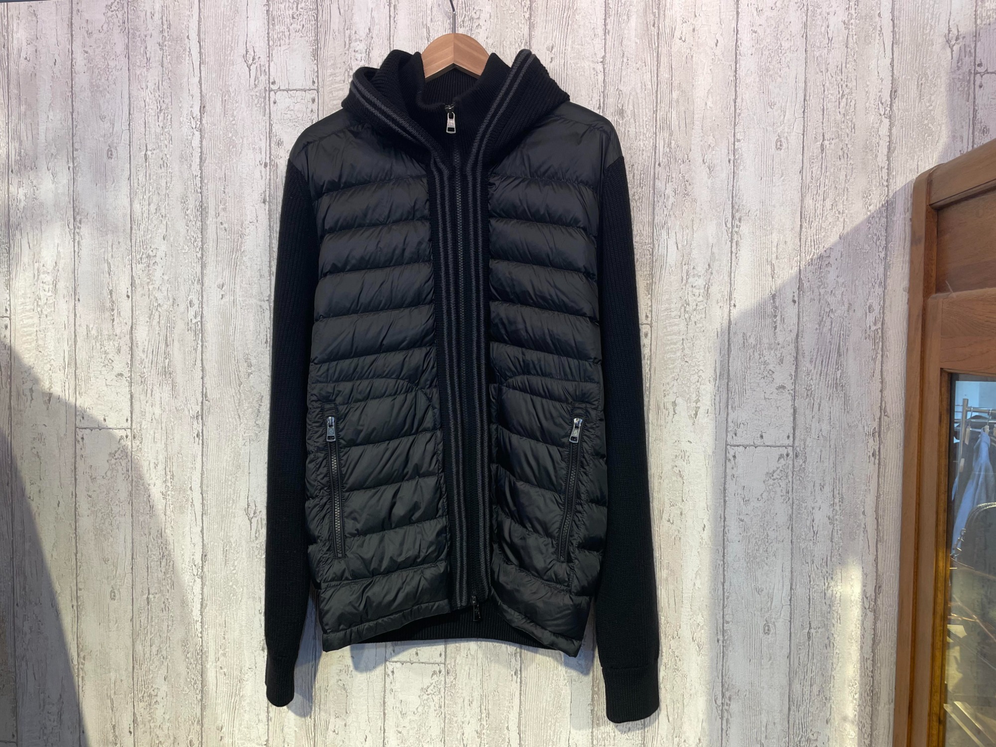 MONCLER/モンクレール】よりMAGLIONE TRICOT CARDIGANが買取入荷 ...