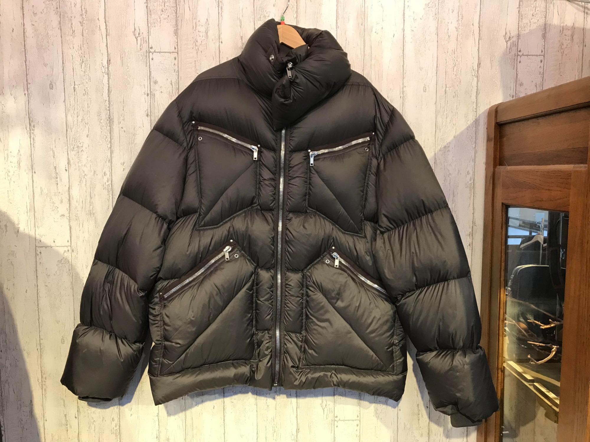 RICK OWENS/リックオウエンスJumbo IES Lightweight Down Jacketより