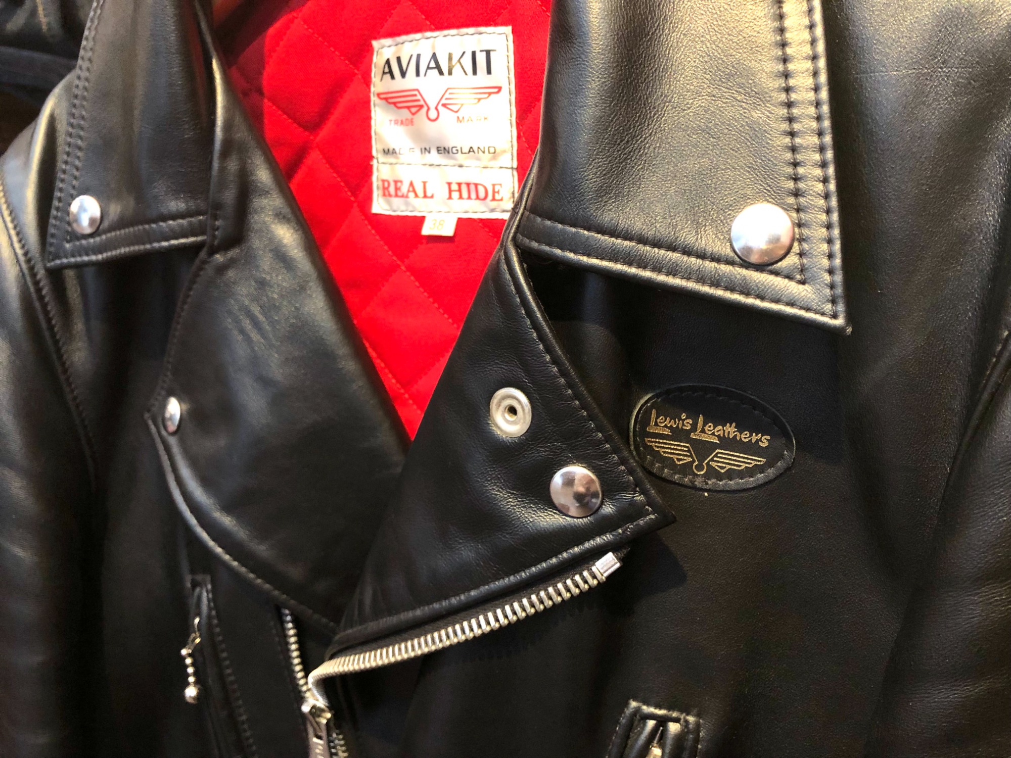 人気レザーブランド【Lewis Leathers/ルイスレザース】から