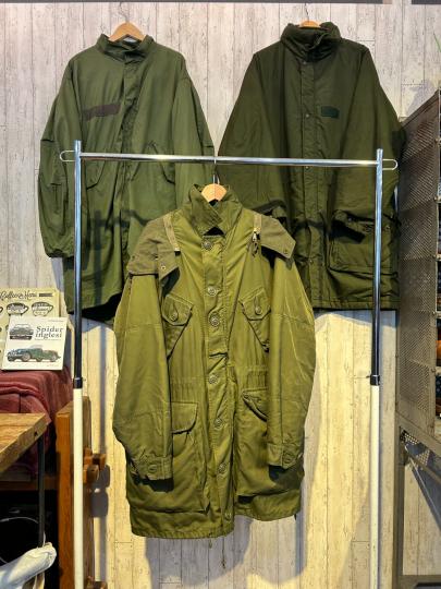 「ヴィンテージアイテムのCanadian Army 」