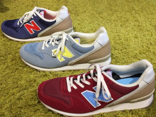 スニーカーの夏物